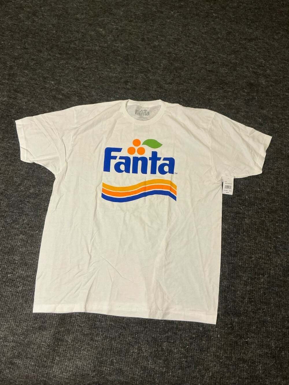 Entertainment Outfitters Fanta Retro Logo Graphic T-Shirt White XXL